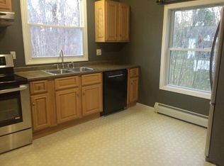20 Wilmot Ave, Norwich, CT 06360