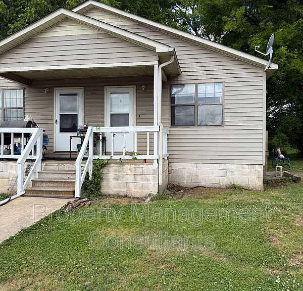 403 Austin Ave #B — Photo 1
