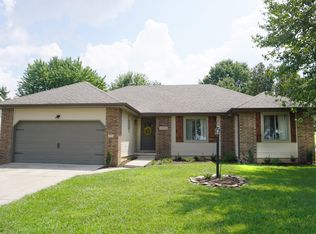 2958 S Quail Ct, Springfield, MO 65807