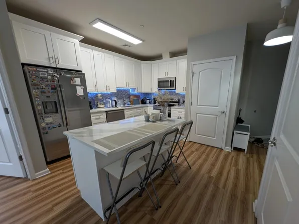 5808 Washington St APT 310, West New York, NJ 07093