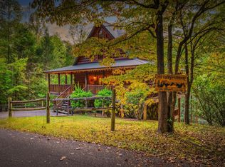 1570 Oldham Springs Way, Sevierville, TN 37876
