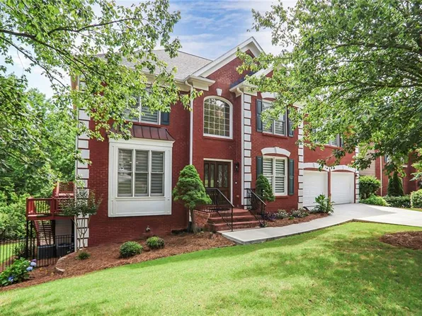 740 Creek Wind Ct, Johns Creek, GA 30097