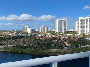 20505 E Country Club Dr APT 1138, Aventura, FL 33180
