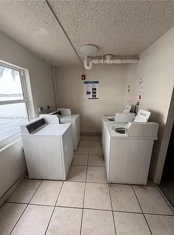 1075 NE Miami Gardens Dr #211 — Photo 5
