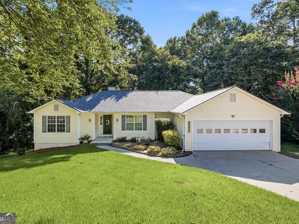 5221 Nimble Wood Way, Flowery Branch, GA 30542