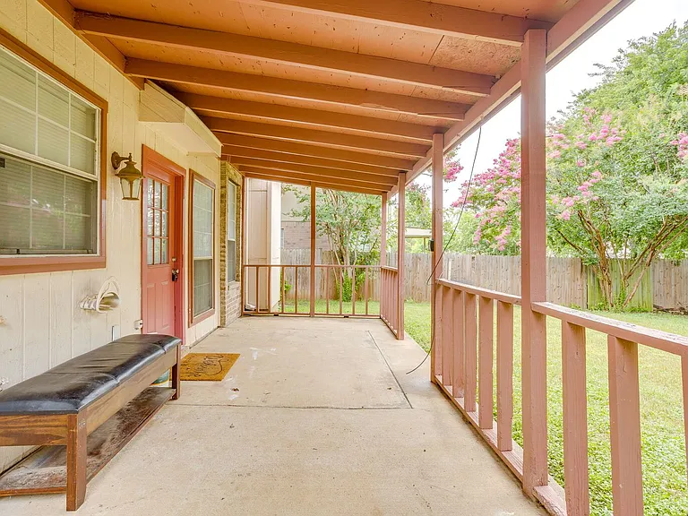 2701 Clovermeadow Dr — Photo 41