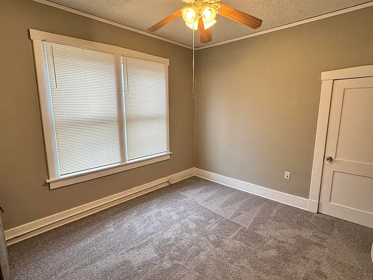 1114 Azalia St — Photo 12