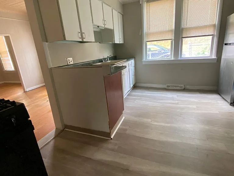 746 E Laurel St #1 — Photo 1