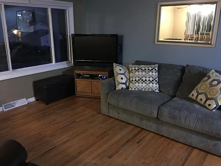 6050 Crestridge Ave SW — Photo 5