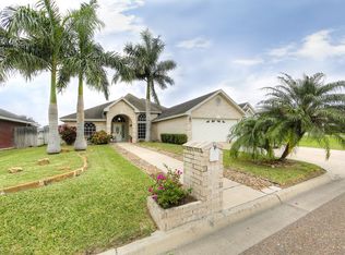 725 Town Lane Dr, Harlingen, TX 78550