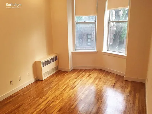 Rented by Sotheby's International Realty | media 27