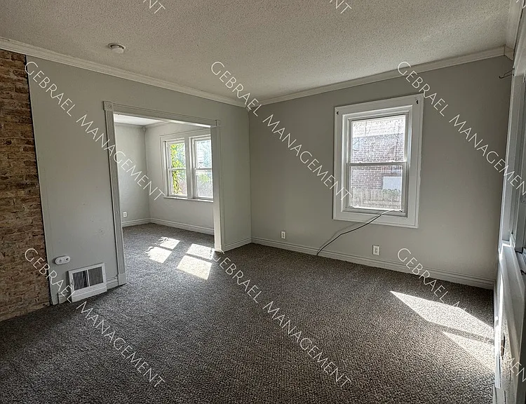 2013 Joliet St — Photo 9