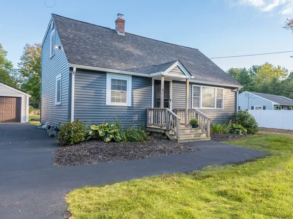 41 Silva St, Carver, MA 02330