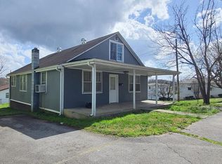 318 Lincoln Ave, Newport, TN 37821