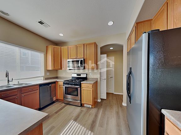 3rd image of 18660 E 47th Ave