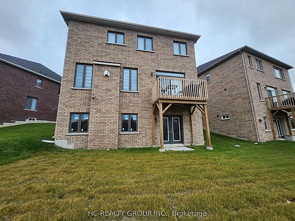 4th image of 23 Lumb Dr