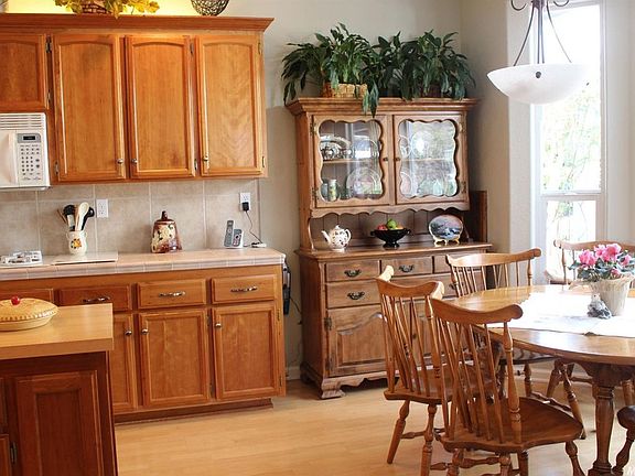 5th image of 3516 Manzana Ct