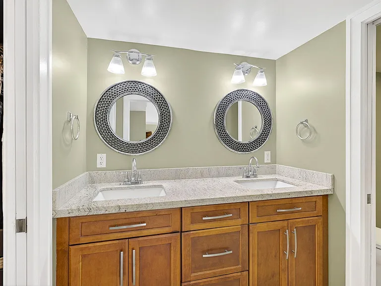 900 NE Spanish River Blvd #2W — Photo 15