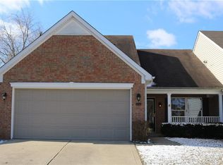 3351 Eaton Mews Ct, Greenwood, IN 46143