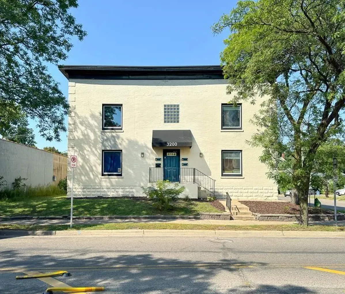 3200 Bloomington Avenue - 2 — Photo 1