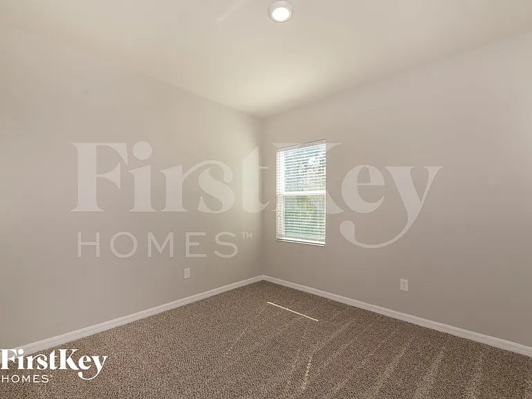 6117 Oak Mill Ter — Photo 11