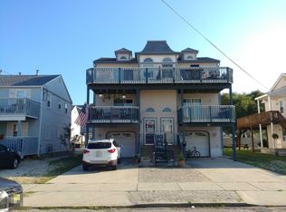 118 82nd St #W, Sea Isle City, NJ 08243