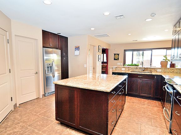 2nd image of 4101 E Dahlia Dr