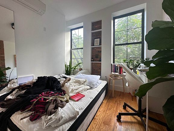 4th image of 1466 Fulton St APT 2