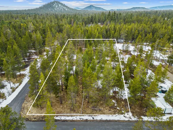 16790 Casper Dr, Bend, OR 97707