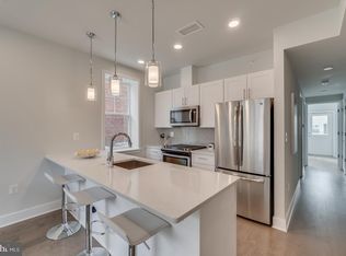 2205 40th Pl NW #4, Washington, DC 20007