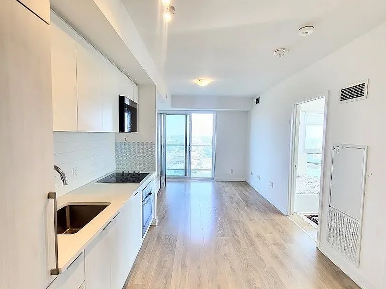 2031 Kennedy Rd #3015 — Photo 1