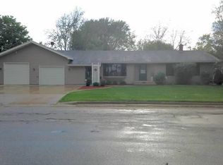 2105 Hollister Ave, Tomah, WI 54660