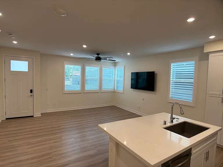 445 Hazel Dr — Photo 13