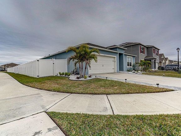 3rd image of 1836 DELROSE ROAD