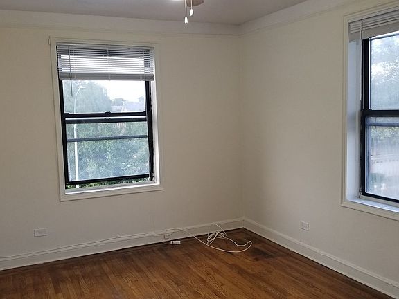 2nd image of 4816 30th Ave APT 3B