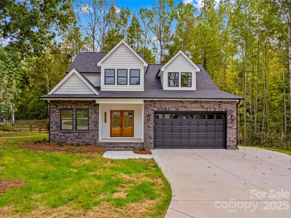 1317 Stonewyck Dr, Salisbury, NC 28146