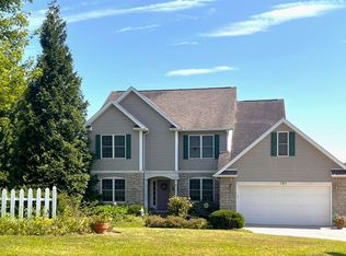 359 Carroll Rd, Athens, OH 45701