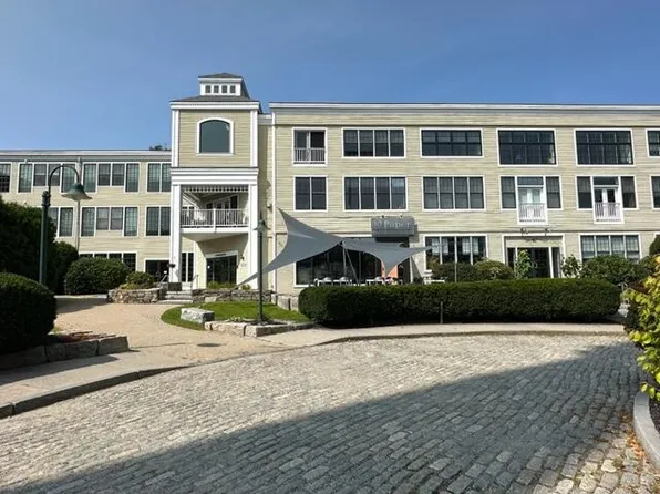 40 Washington Street #205, Camden, ME 04843