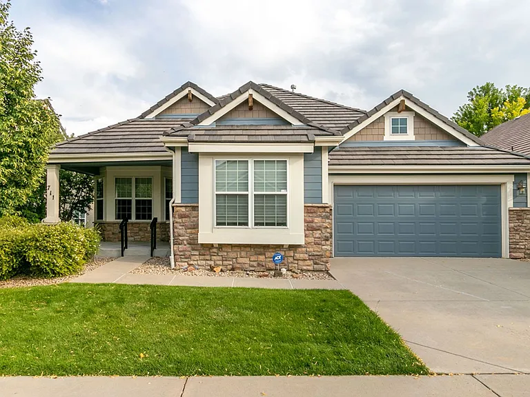 711 Windflower Dr — Photo 1