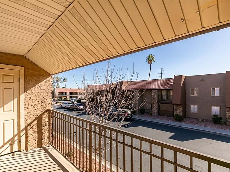 5260 River Glen Dr #268 — Photo 30