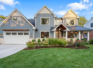 331 Nora Ave, Glenview, IL 60025