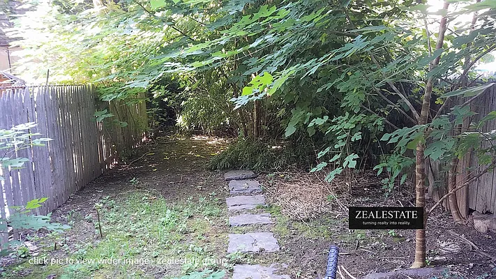 Rented by ZealEstate Group Inc | media 32