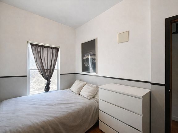 5th image of 525 Nostrand Ave #3