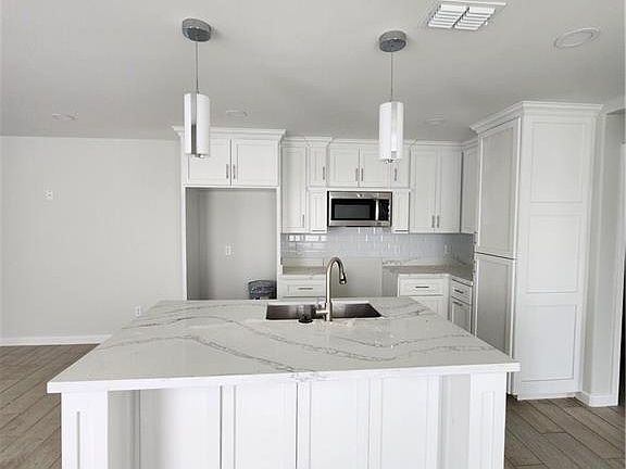 4th image of 6617 N 5th St