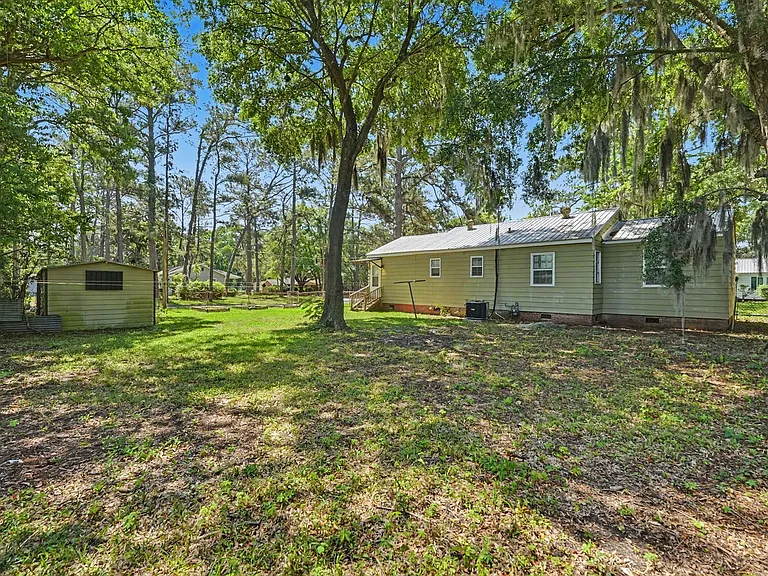 24 N Parkwood Dr — Photo 35