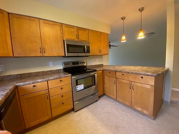 5th image of 833 County Road H Unit 10