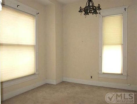 5th image of 3806 Stonewall St