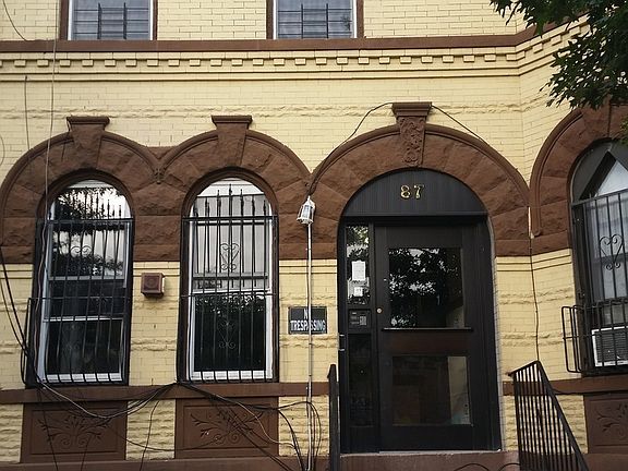 5th image of 87 Stuyvesant Ave APT 3L