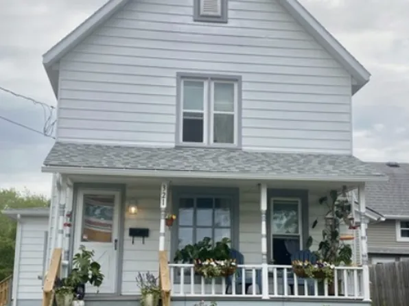 321 Hoy Ave #1, Woodstock, IL 60098