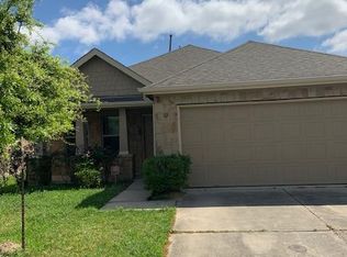 13922 Willowshire Ln, Houston, TX 77014